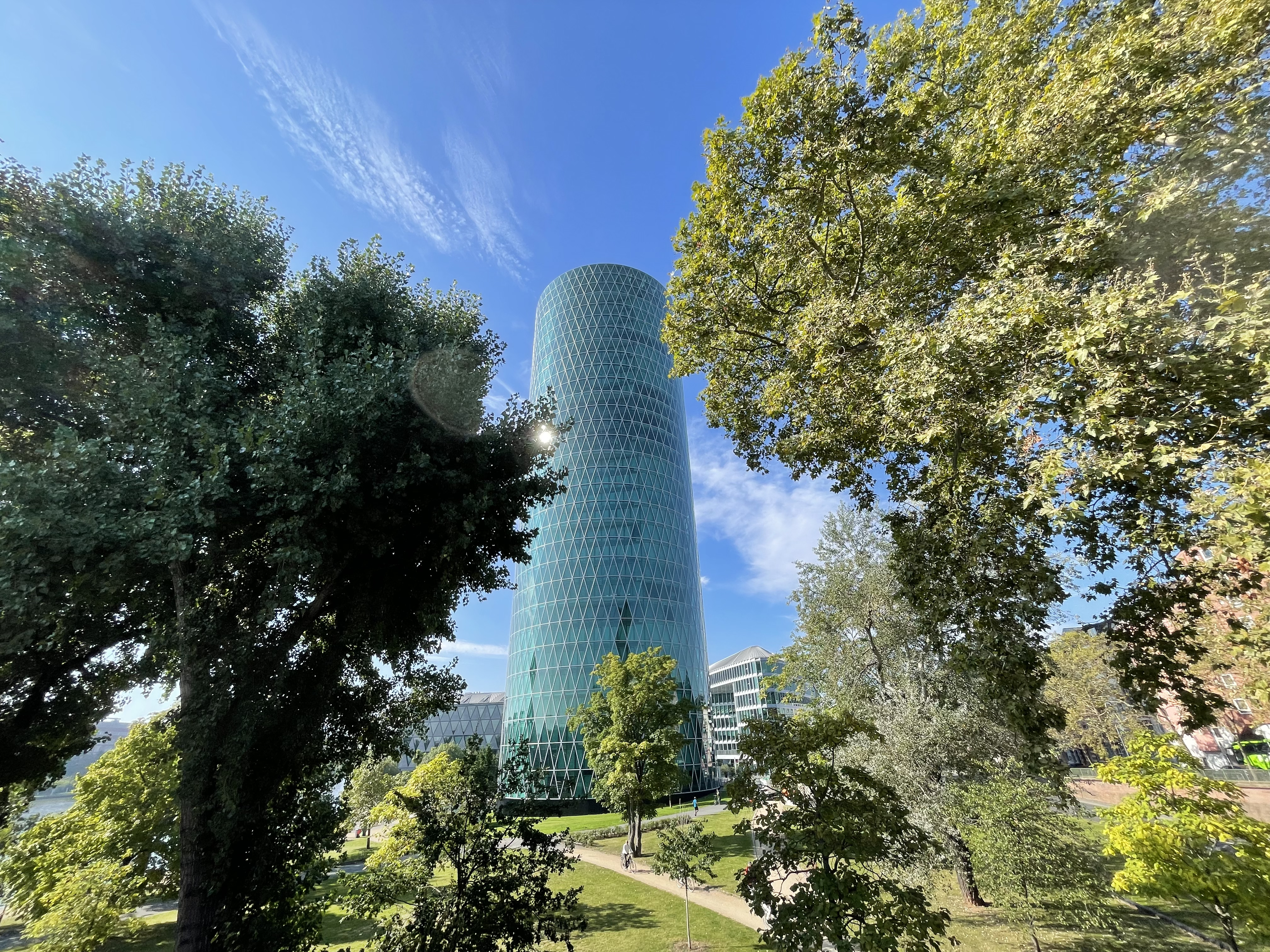 Westhafen Tower